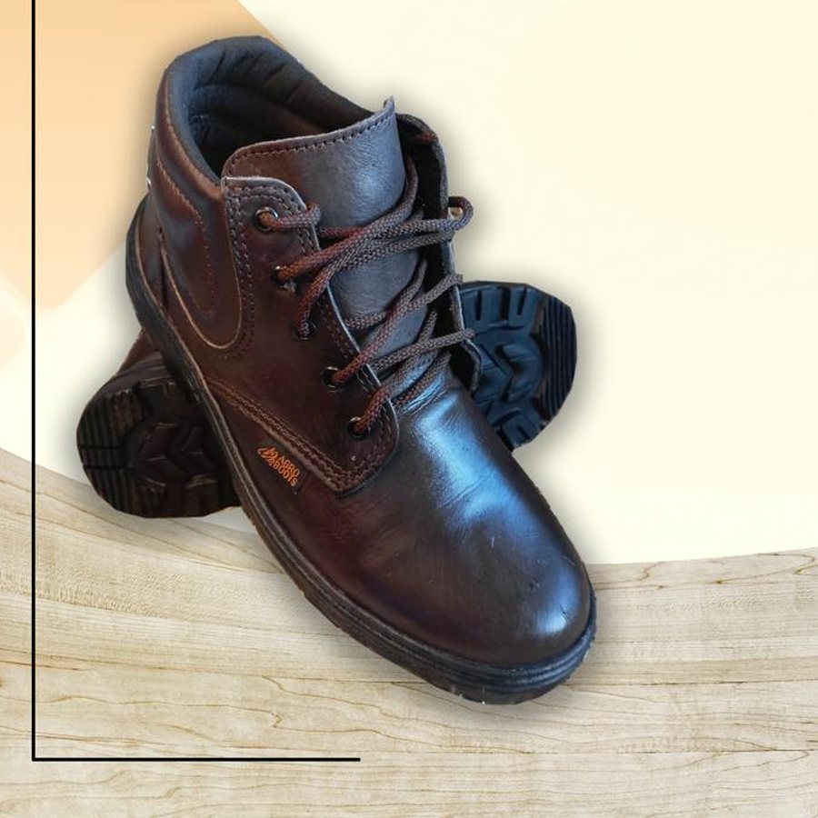 Botina de amarrar Agro Boots referência 405